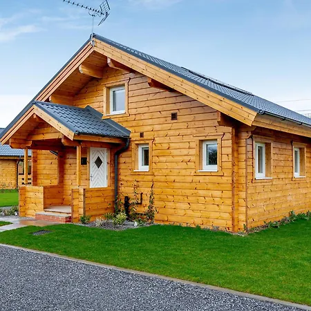 Holly Tree 假日公园