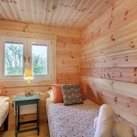 Holly Tree Holiday park